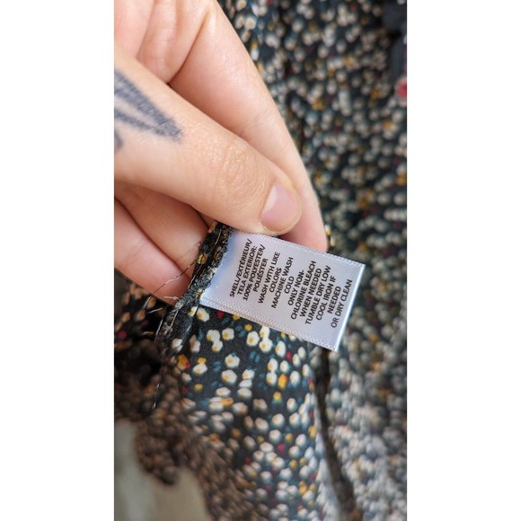 LOFT Petites Grey Popover Polka Dot Button Blouse Top Shirt Bell Sleeves Sz MP - Picture 4 of 8